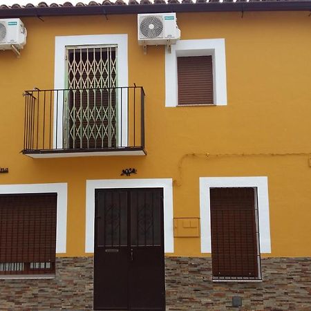 Apartamento La Posaina Serradilla Exterior foto