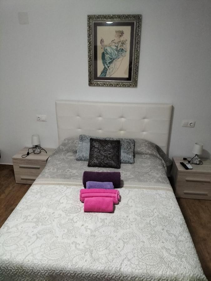 Apartamento La Posaina Serradilla Exterior foto