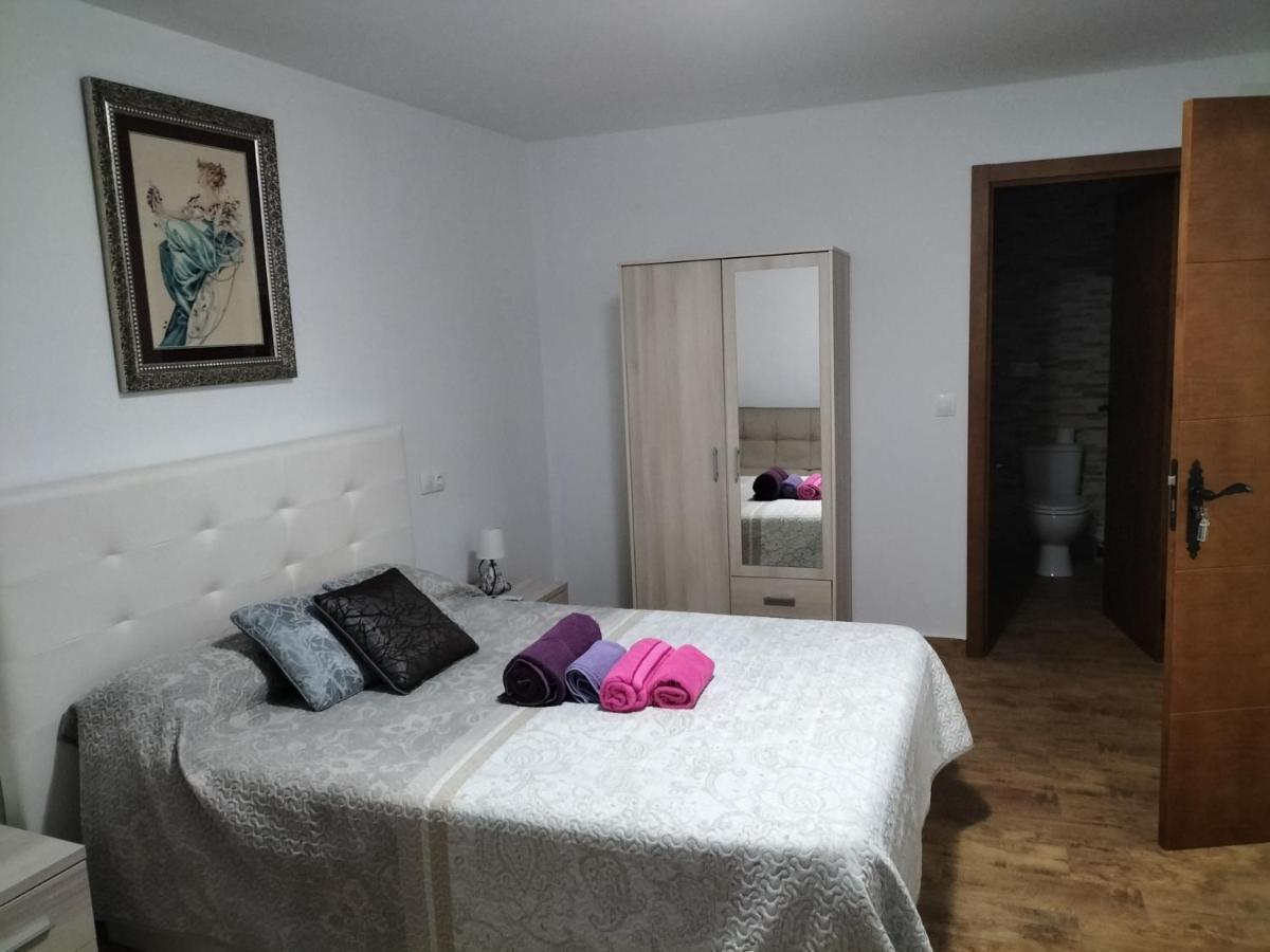 Apartamento La Posaina Serradilla Exterior foto